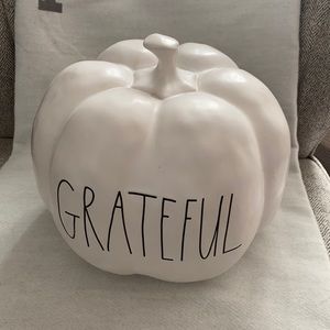 Rae Dunn Ceramic Grateful Pumpkin